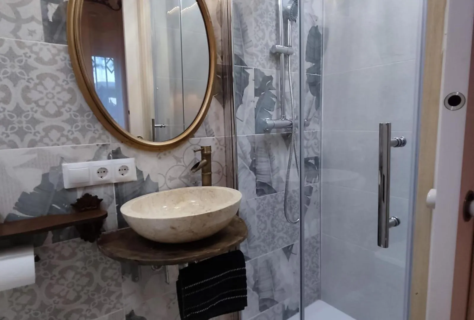 Private Rooms Βαρκελώνη 0*,  Ισπανία