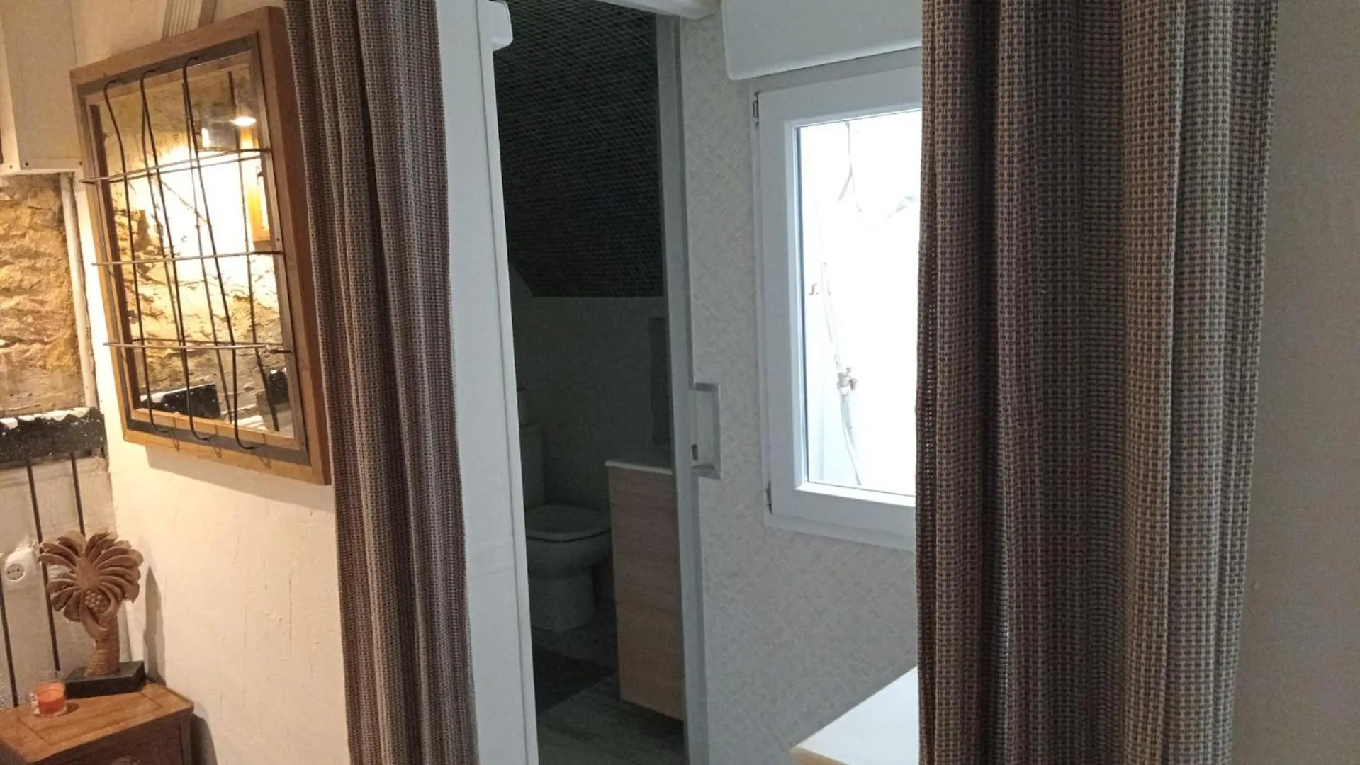 Private Rooms Βαρκελώνη 0*,  Ισπανία
