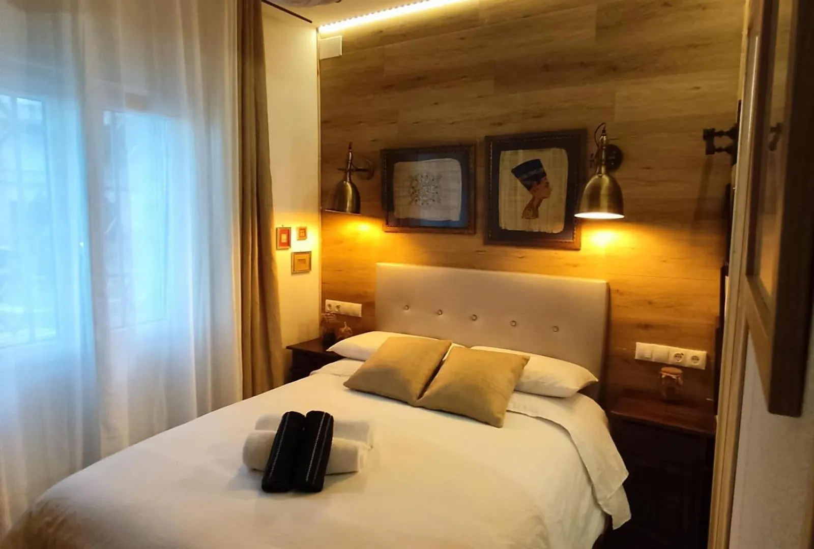 Private Rooms Barcelone 0*,  Espagne